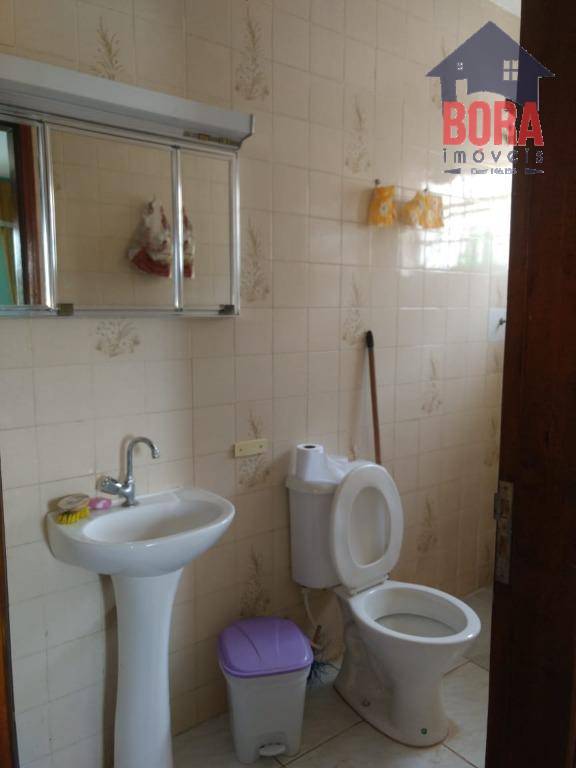 Casa à venda com 4 quartos, 175m² - Foto 10