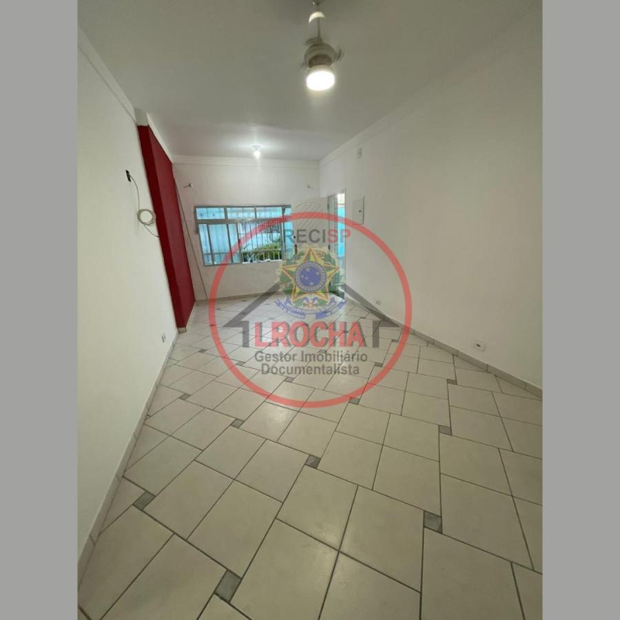 Casa à venda com 3 quartos, 300m² - Foto 3