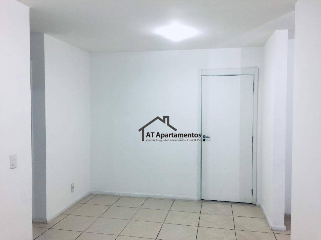 Apartamento à venda com 2 quartos, 55m² - Foto 5