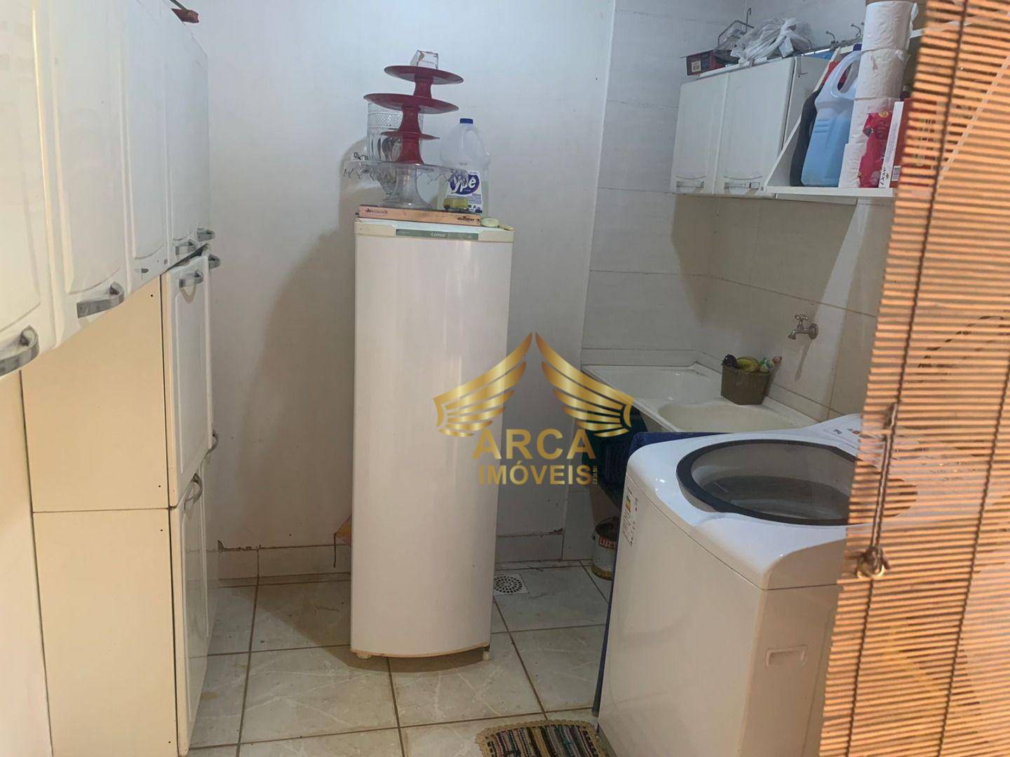 Casa à venda com 3 quartos, 100m² - Foto 12