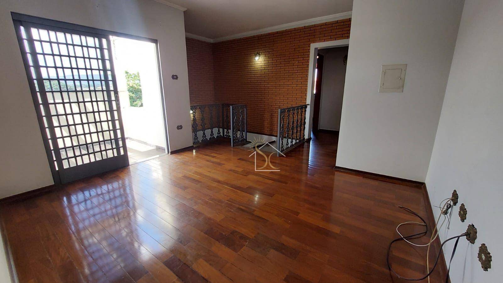 Casa à venda com 3 quartos, 295m² - Foto 11