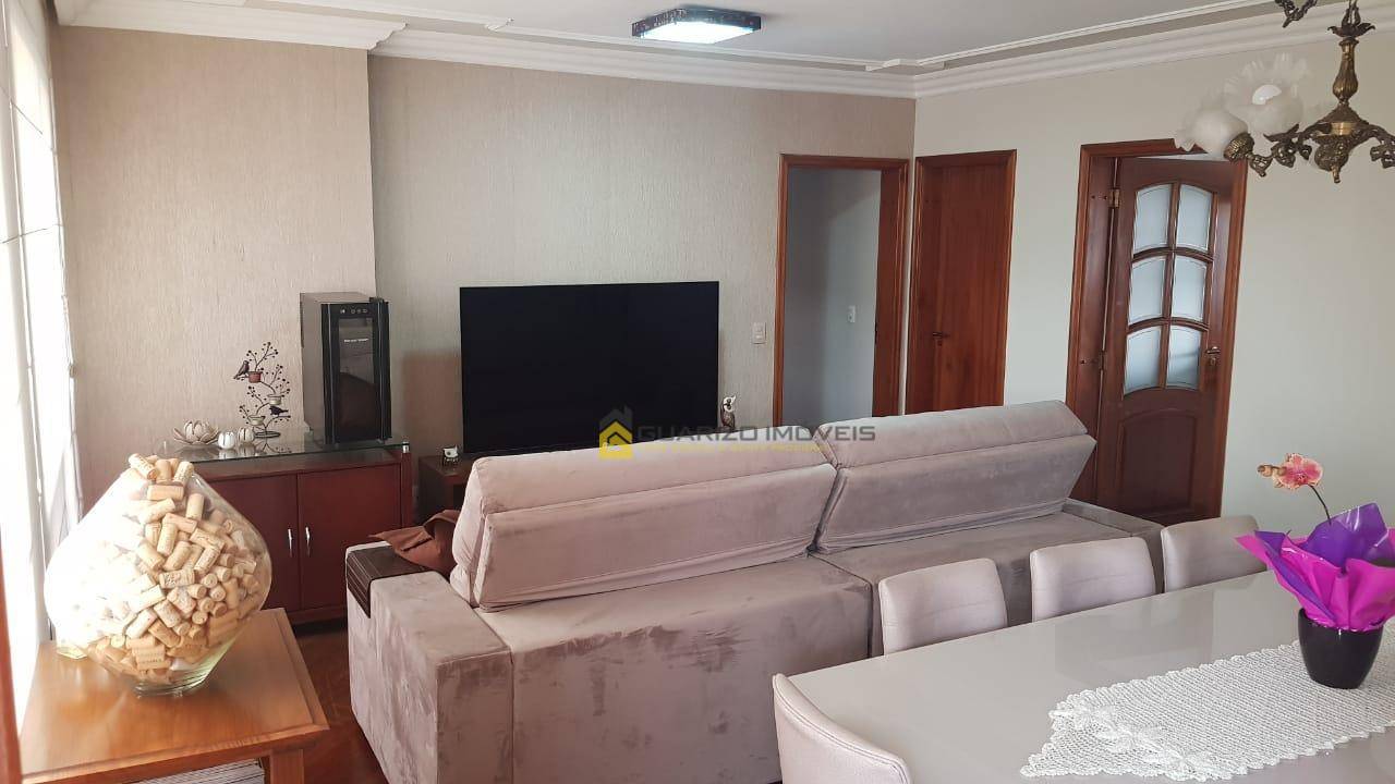 Apartamento à venda com 3 quartos, 161m² - Foto 1