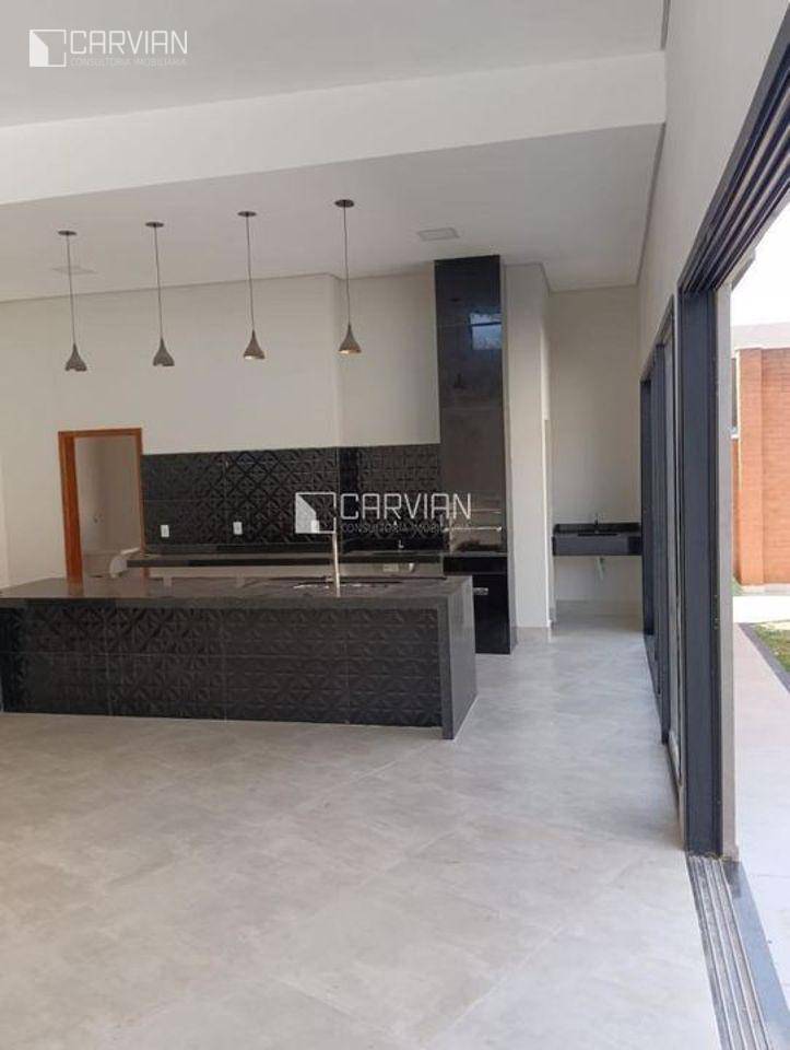 Casa de Condomínio à venda com 4 quartos, 260m² - Foto 5