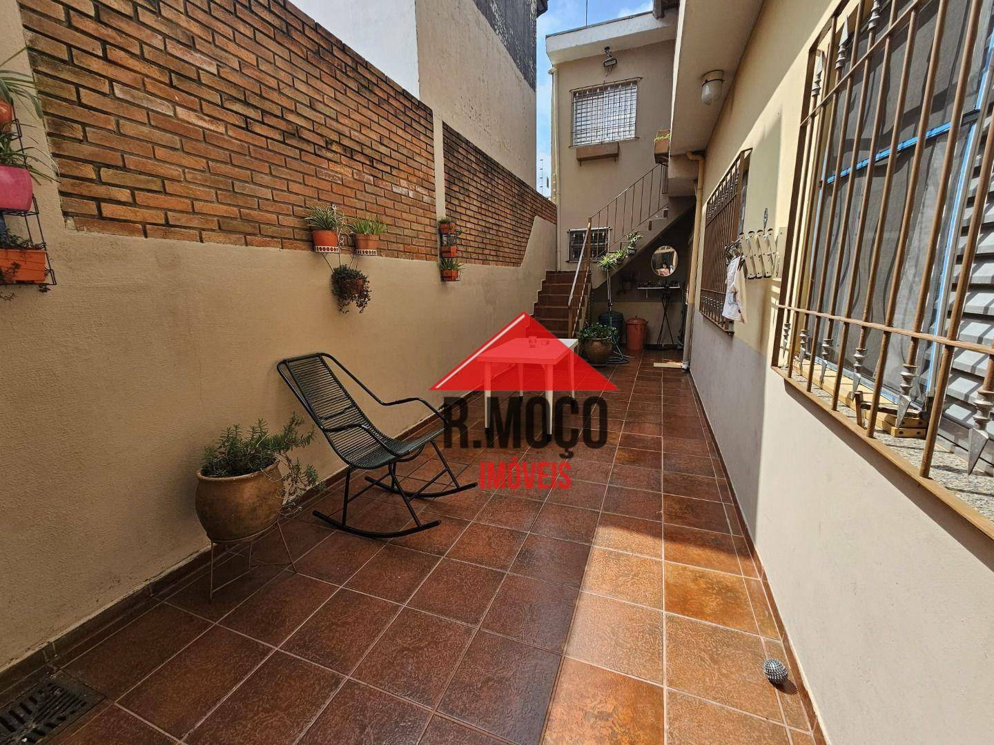 Casa à venda com 3 quartos, 180m² - Foto 35