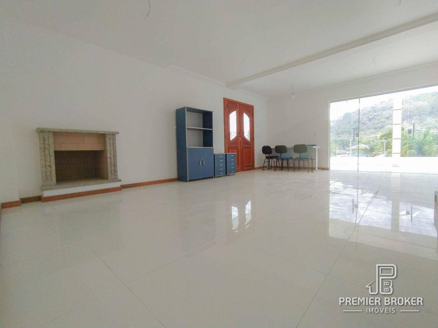 Casa de Condomínio à venda com 5 quartos, 250m² - Foto 7