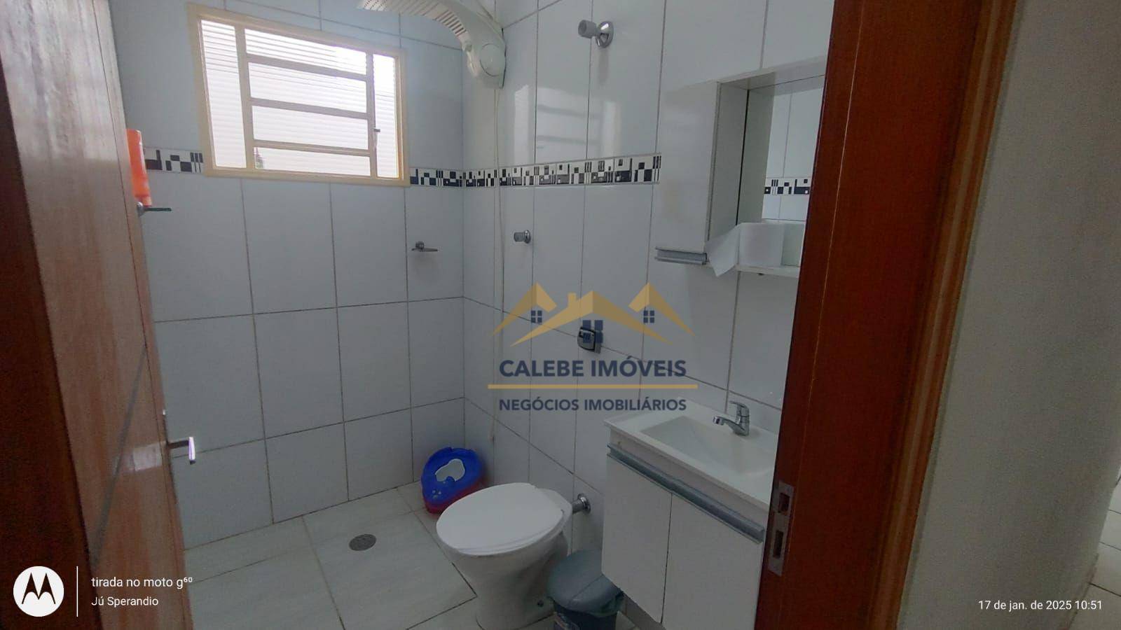 Casa à venda com 2 quartos, 98m² - Foto 9