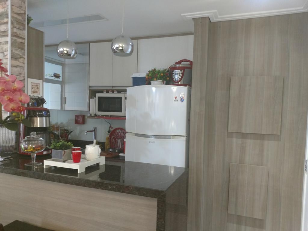 Apartamento à venda com 3 quartos, 83m² - Foto 1