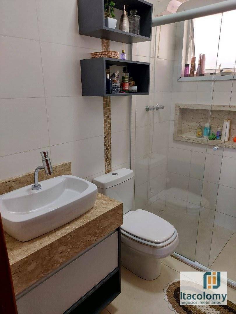 Casa de Condomínio à venda com 3 quartos, 150m² - Foto 17