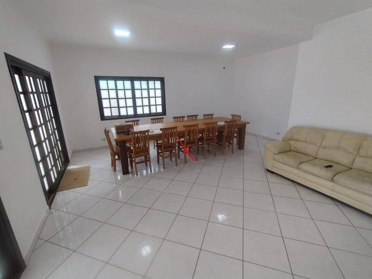 Casa à venda com 3 quartos, 150m² - Foto 11