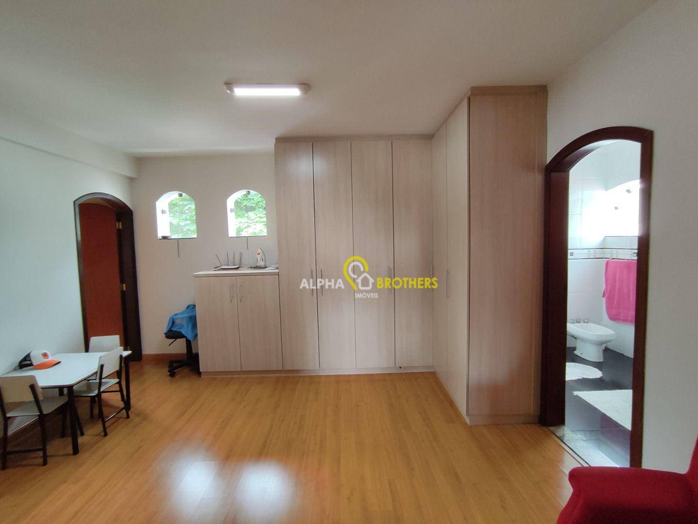 Casa de Condomínio à venda com 4 quartos, 378m² - Foto 10