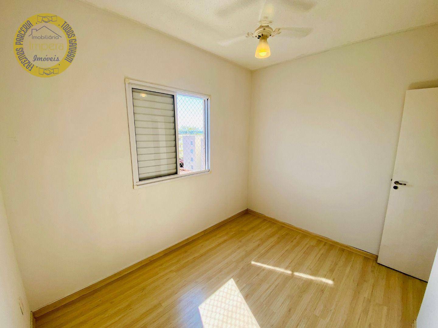 Apartamento para alugar com 2 quartos, 45m² - Foto 12