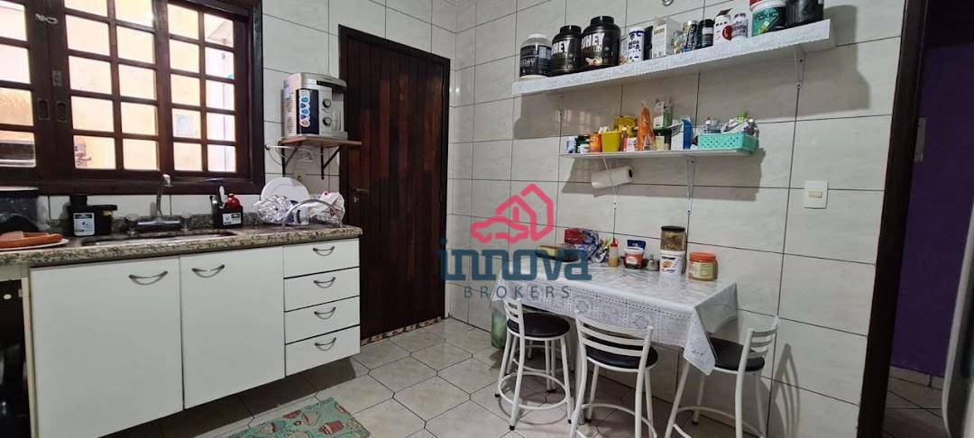 Casa à venda com 3 quartos, 150m² - Foto 6