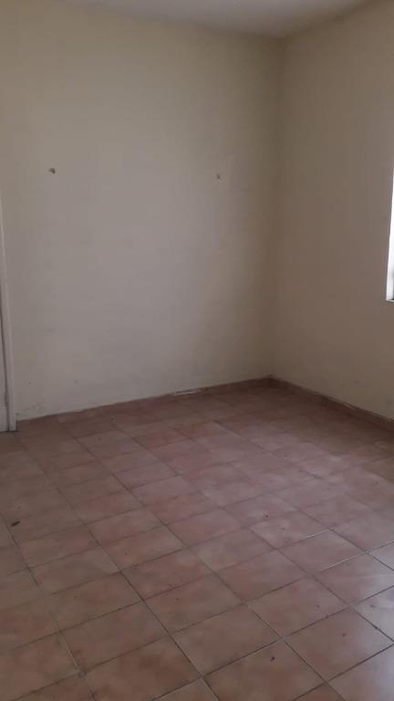 Casa à venda com 4 quartos, 150m² - Foto 12