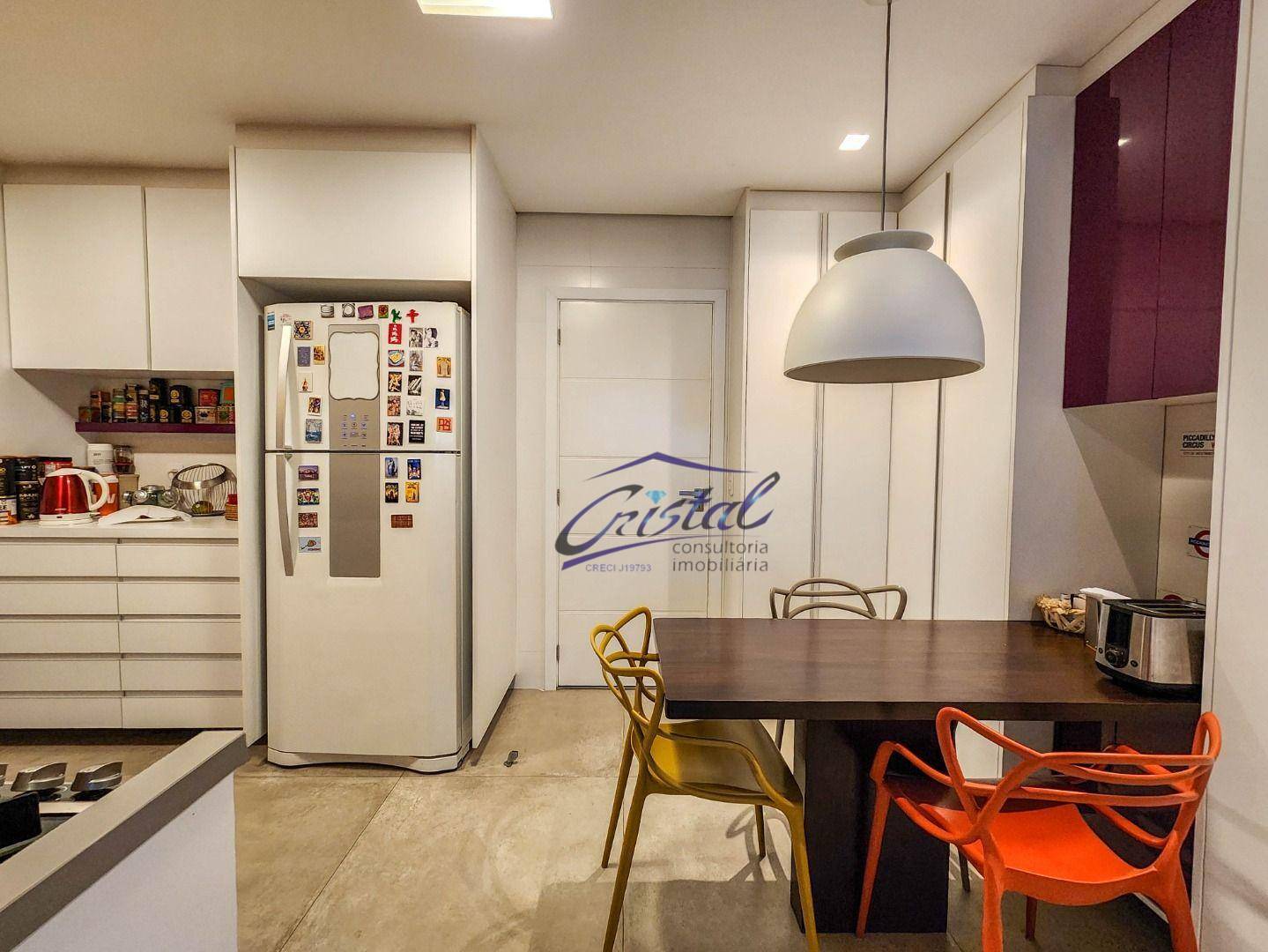 Apartamento à venda com 4 quartos, 226m² - Foto 23