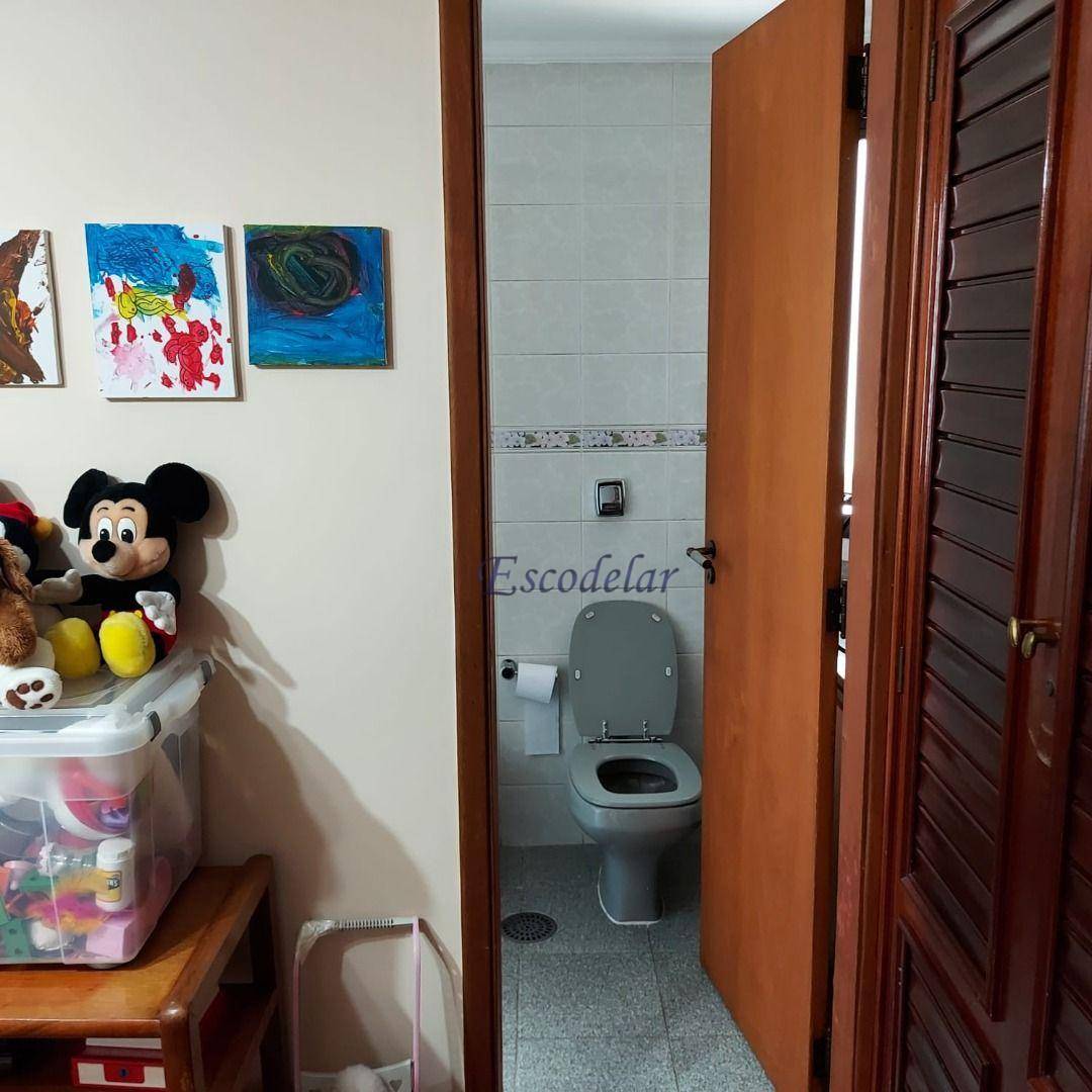 Apartamento à venda com 4 quartos, 186m² - Foto 14