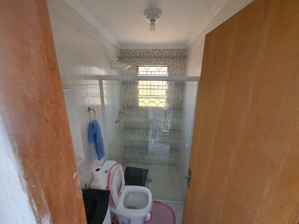 Sobrado à venda com 3 quartos, 200m² - Foto 12