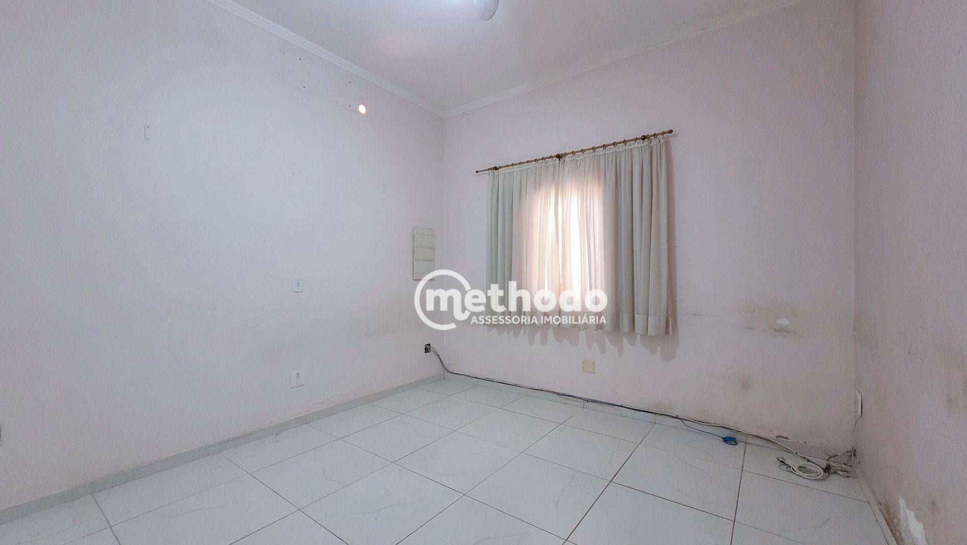 Casa à venda com 6 quartos, 250m² - Foto 8