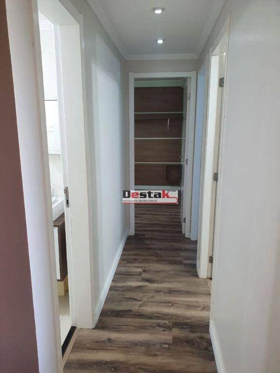 Apartamento à venda com 3 quartos, 60m² - Foto 35