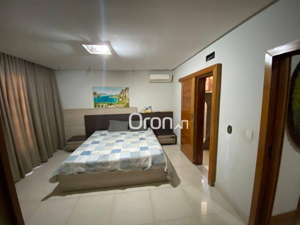 Casa à venda com 5 quartos, 400m² - Foto 7