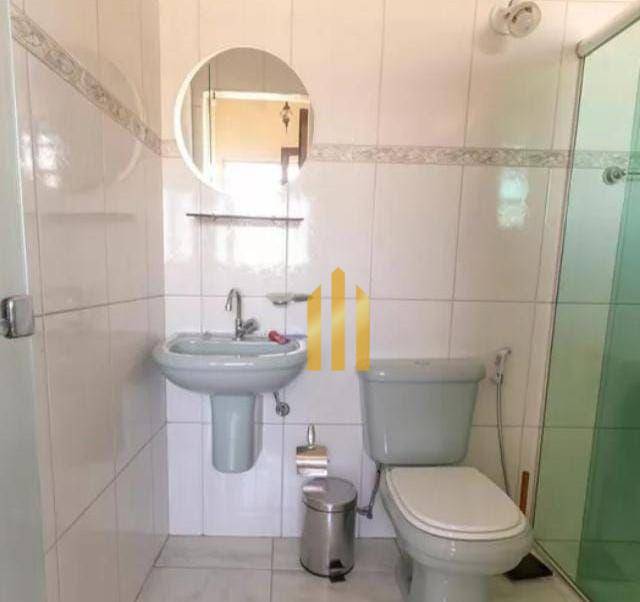 Sobrado à venda e aluguel com 4 quartos, 240m² - Foto 9