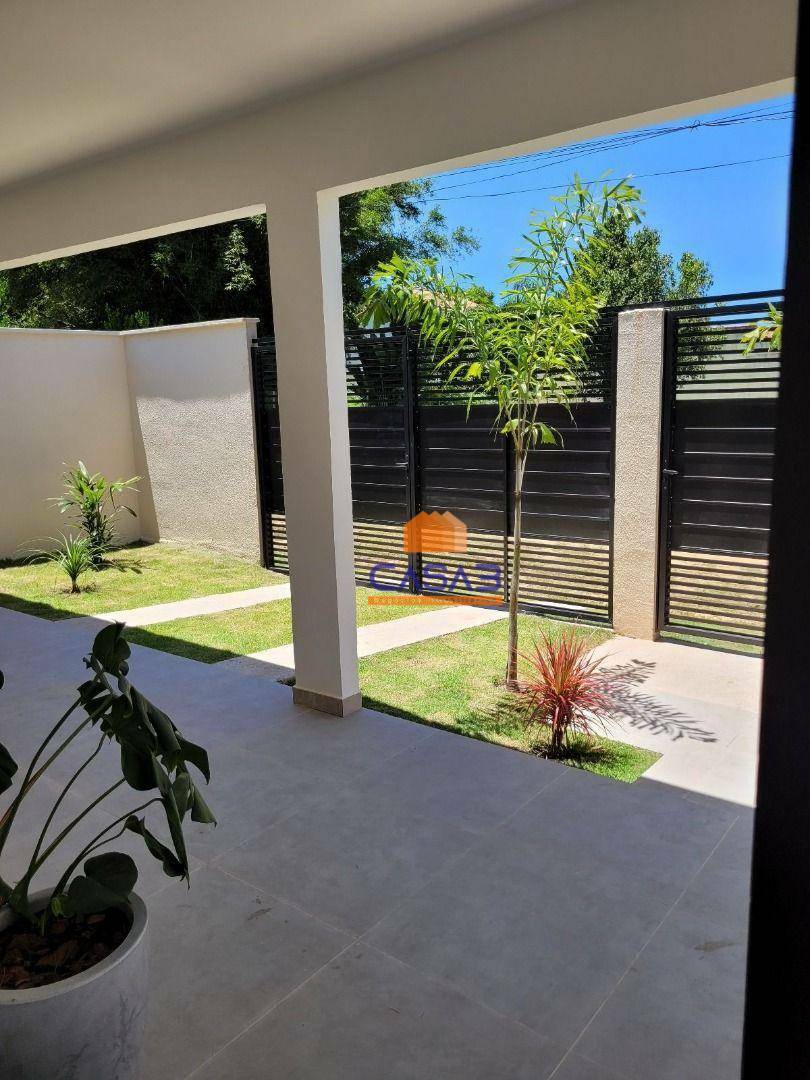 Casa à venda com 3 quartos, 173m² - Foto 8