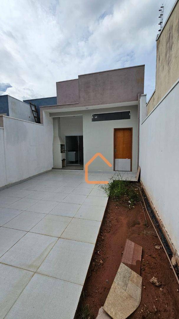 Casa à venda com 3 quartos, 90m² - Foto 22