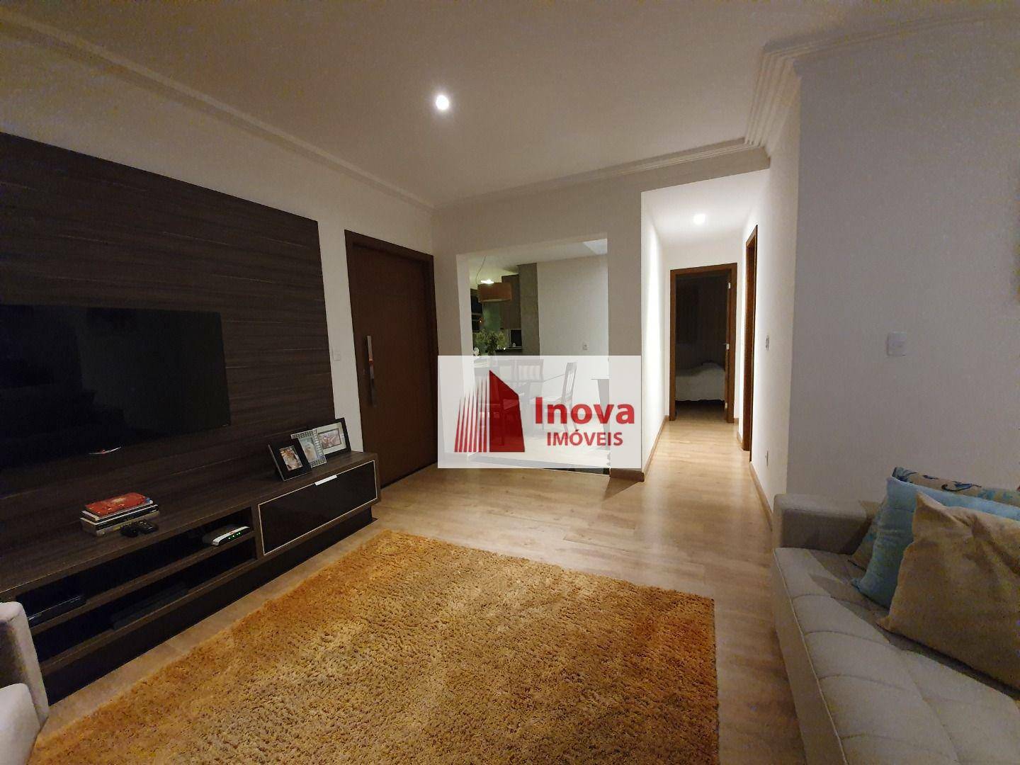 Apartamento à venda com 3 quartos, 140m² - Foto 13