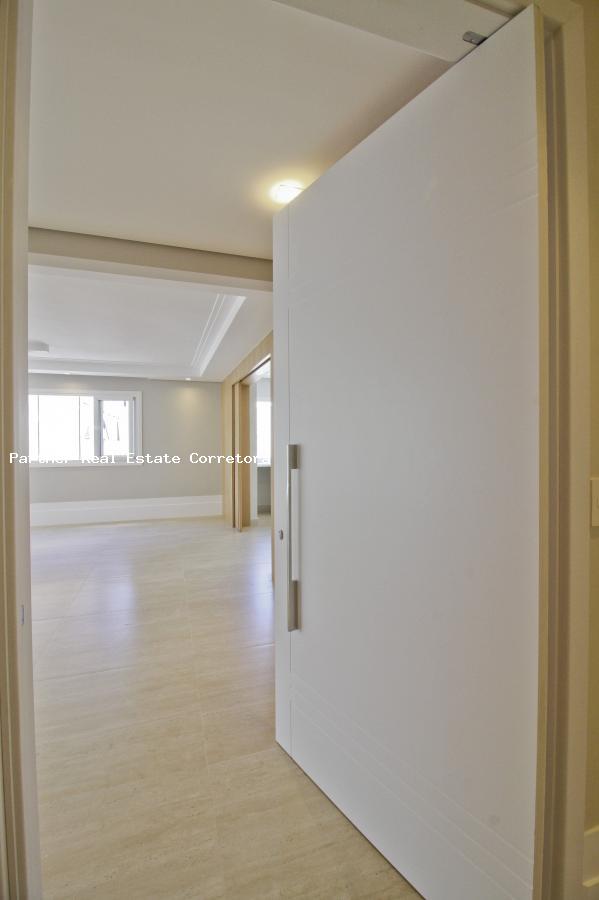 Apartamento à venda com 3 quartos, 250m² - Foto 17