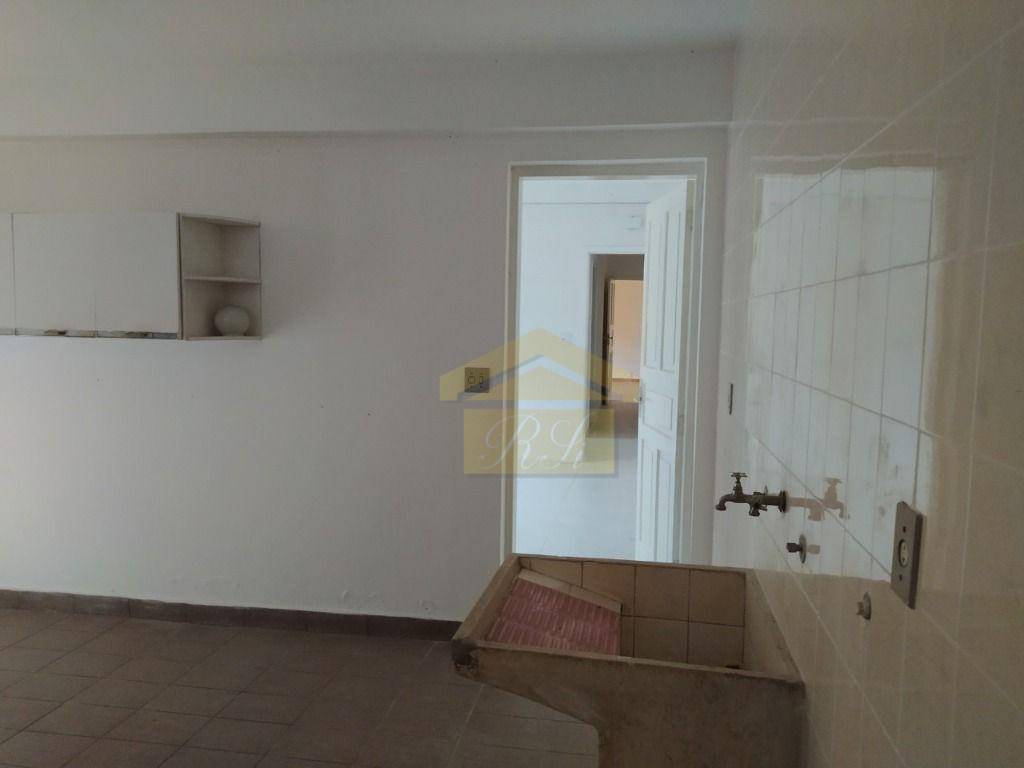 Sobrado à venda com 3 quartos, 300M2 - Foto 17