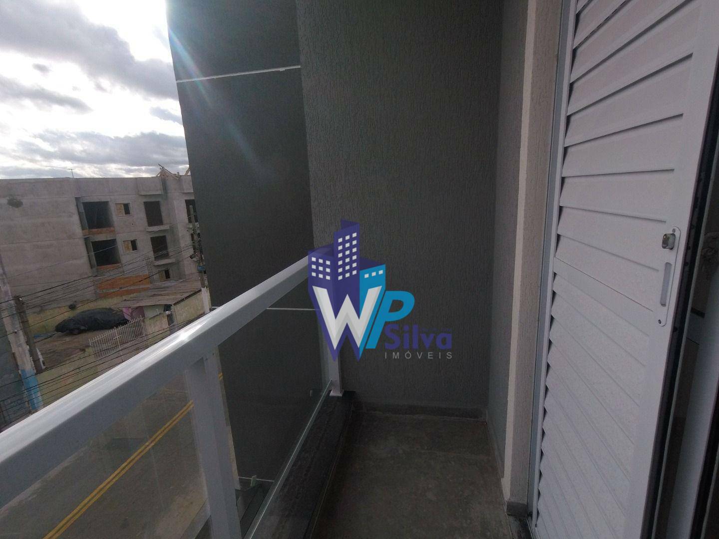 Apartamento à venda com 2 quartos, 42m² - Foto 15