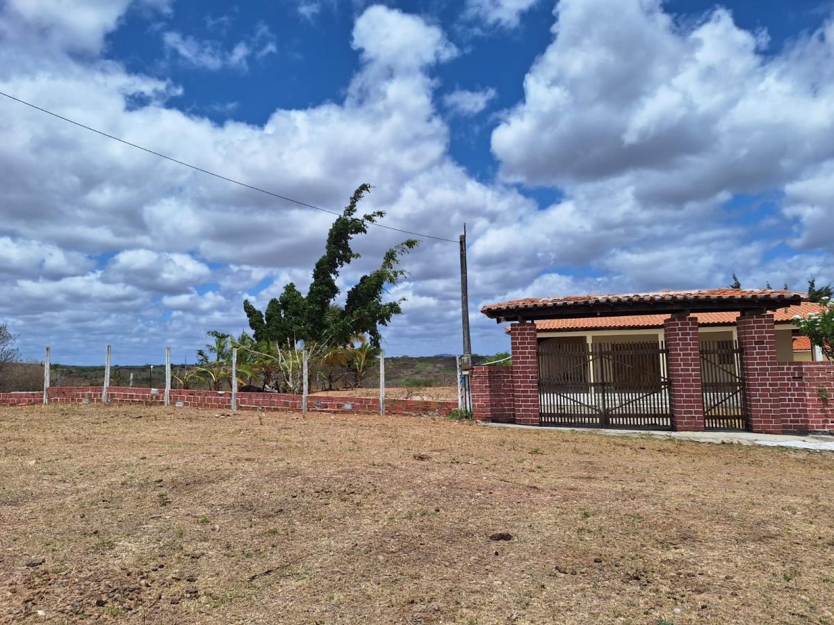 Chácara à venda com 4 quartos, 4m² - Foto 2