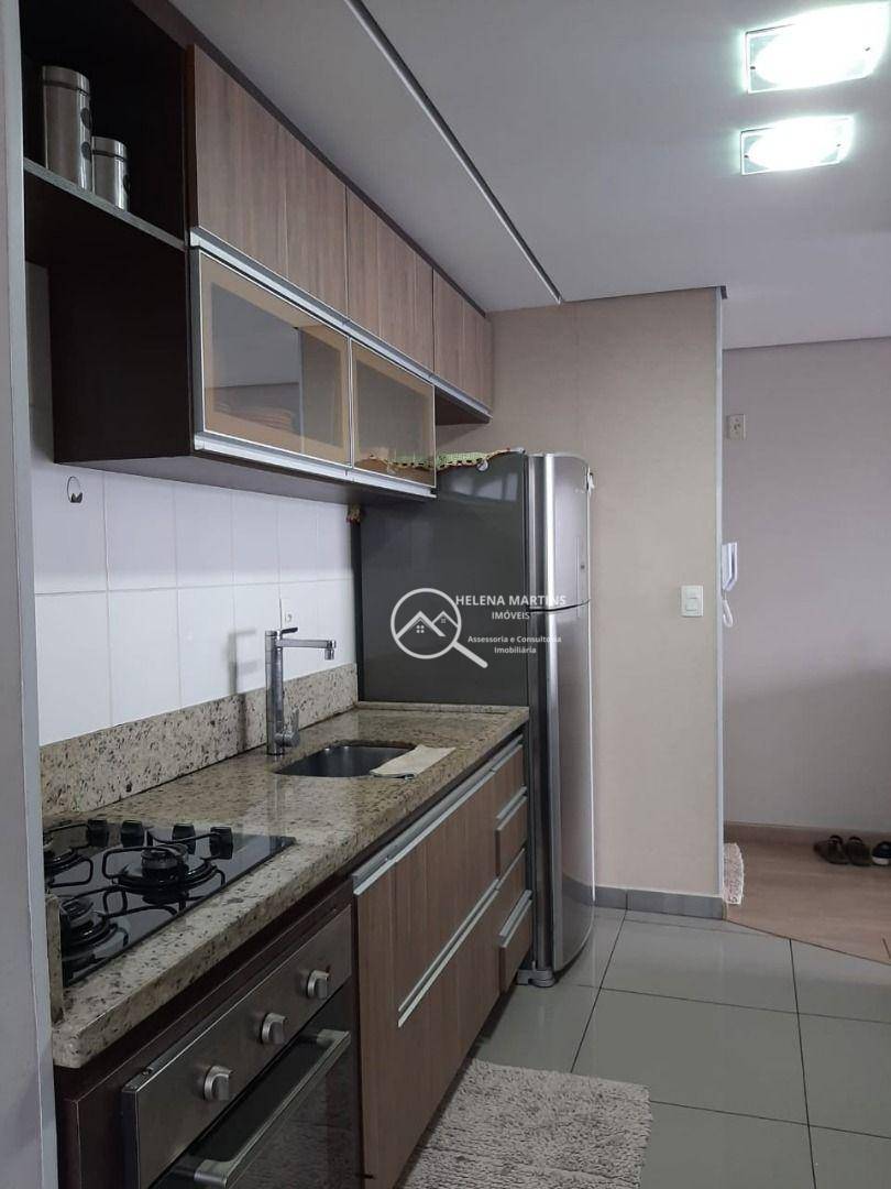 Apartamento à venda com 2 quartos, 64m² - Foto 10