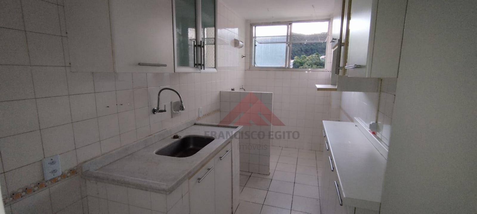 Apartamento à venda com 2 quartos, 62m² - Foto 10