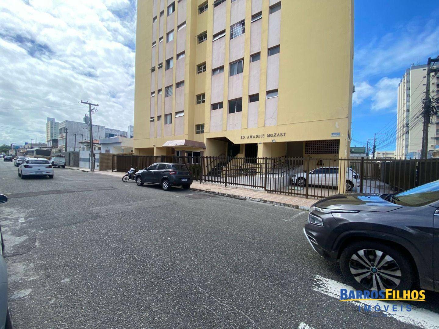 Apartamento à venda com 3 quartos, 130M2 - Foto 3