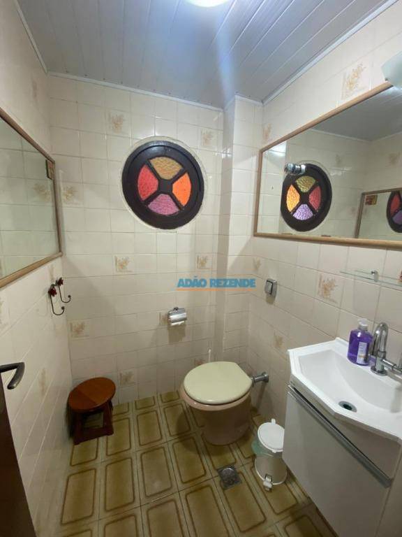 Casa à venda com 4 quartos, 400m² - Foto 17