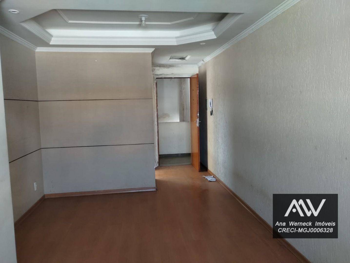 Apartamento à venda com 3 quartos, 70m² - Foto 2