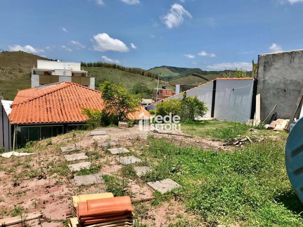 Casa à venda com 3 quartos, 180m² - Foto 24