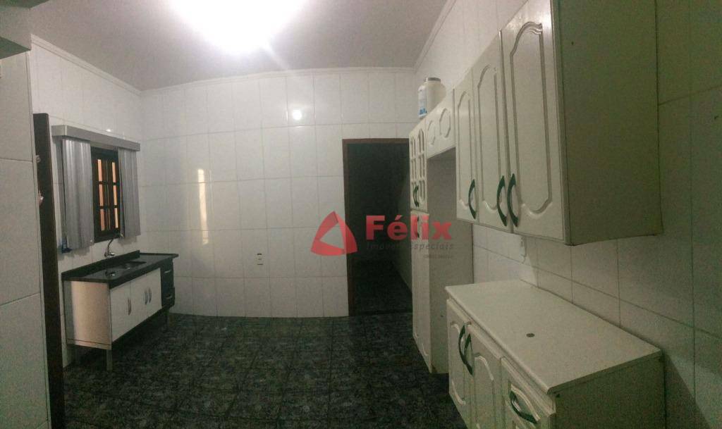 Sobrado à venda com 4 quartos, 120m² - Foto 5