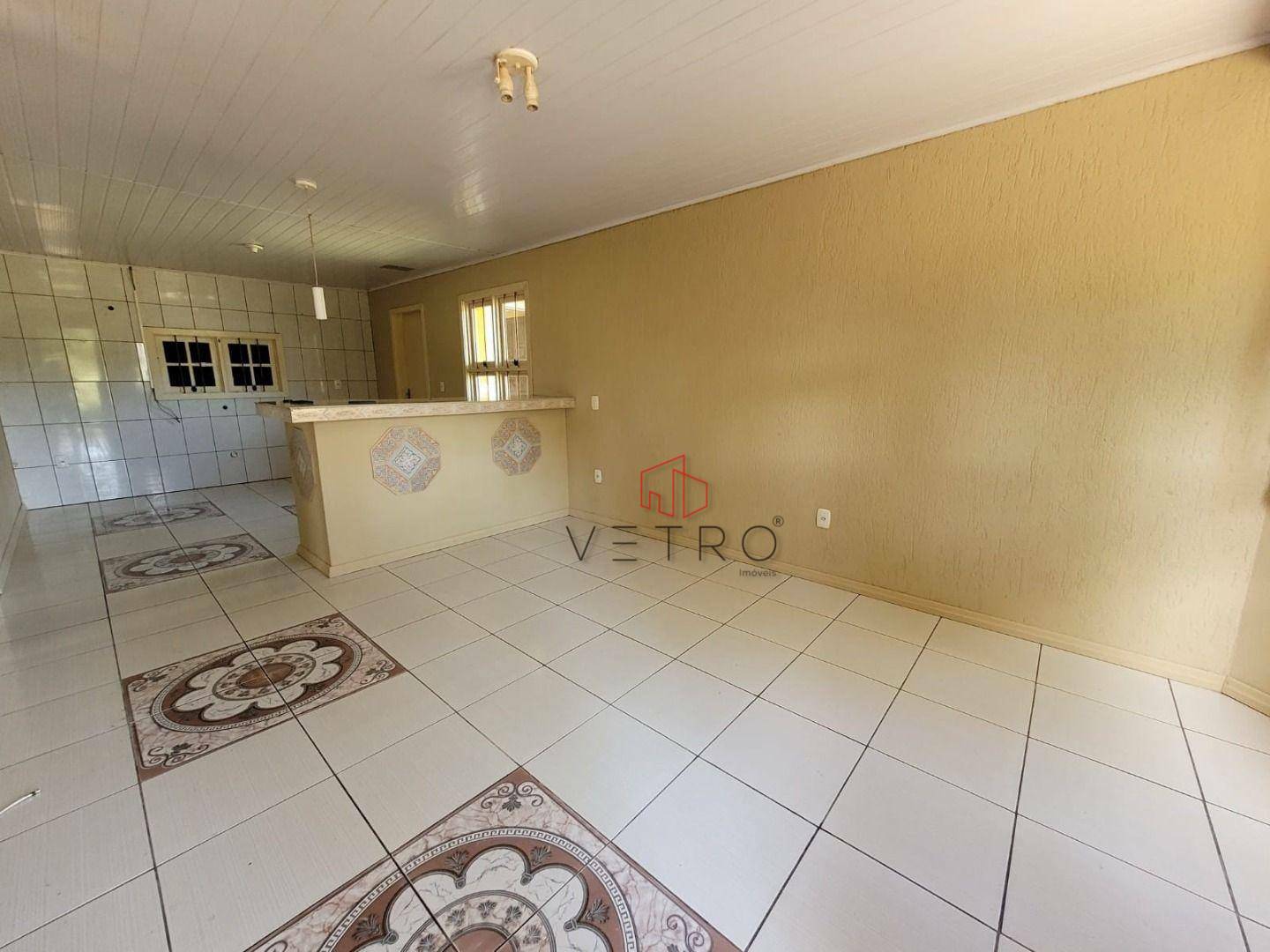 Casa à venda com 6 quartos, 160m² - Foto 3