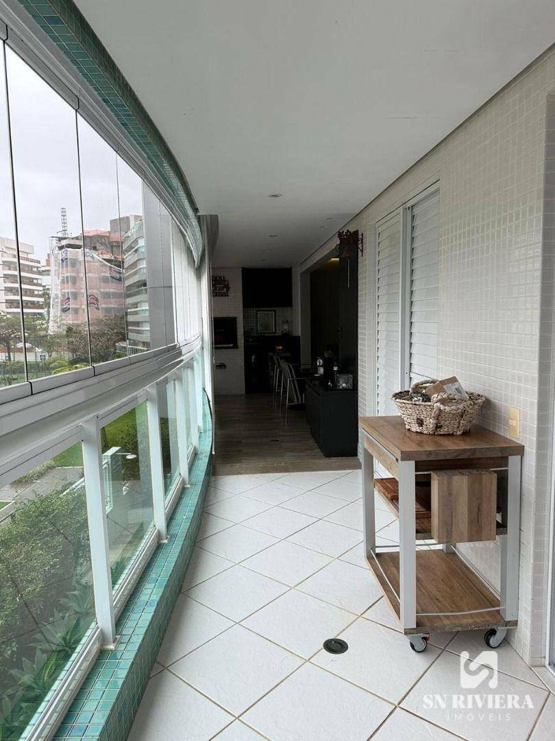 Apartamento à venda com 3 quartos, 130m² - Foto 4