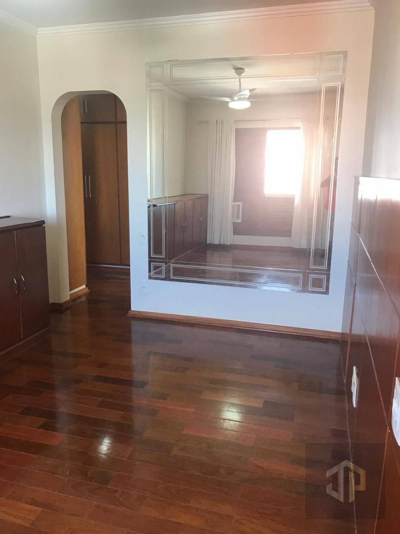 Apartamento à venda com 3 quartos, 213m² - Foto 20