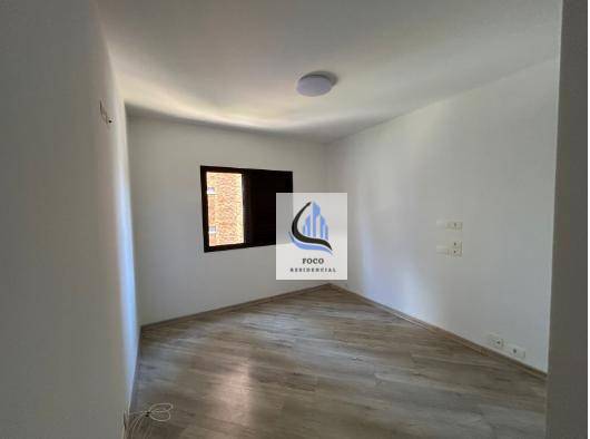 Apartamento para alugar com 4 quartos, 147m² - Foto 14