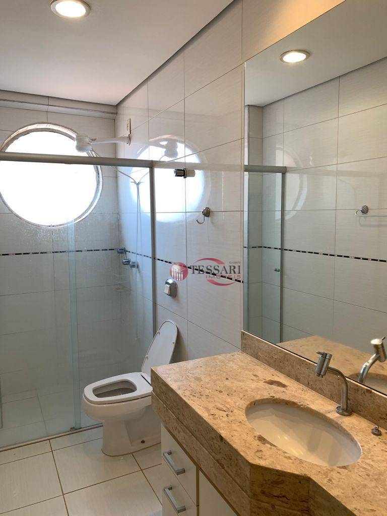 Apartamento à venda com 3 quartos, 185m² - Foto 18