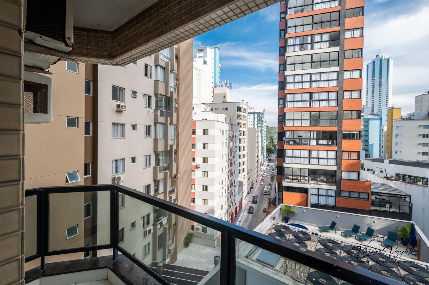 Apartamento à venda com 3 quartos, 140m² - Foto 17