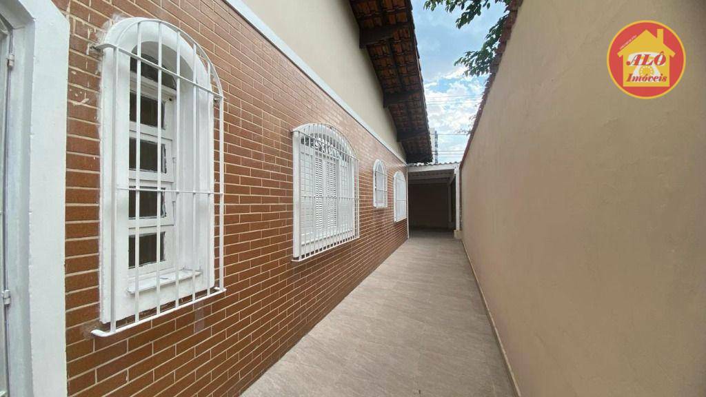 Casa à venda com 3 quartos, 78m² - Foto 2