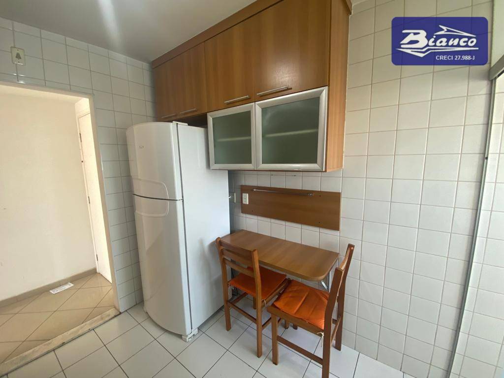 Apartamento para alugar com 2 quartos, 54m² - Foto 8