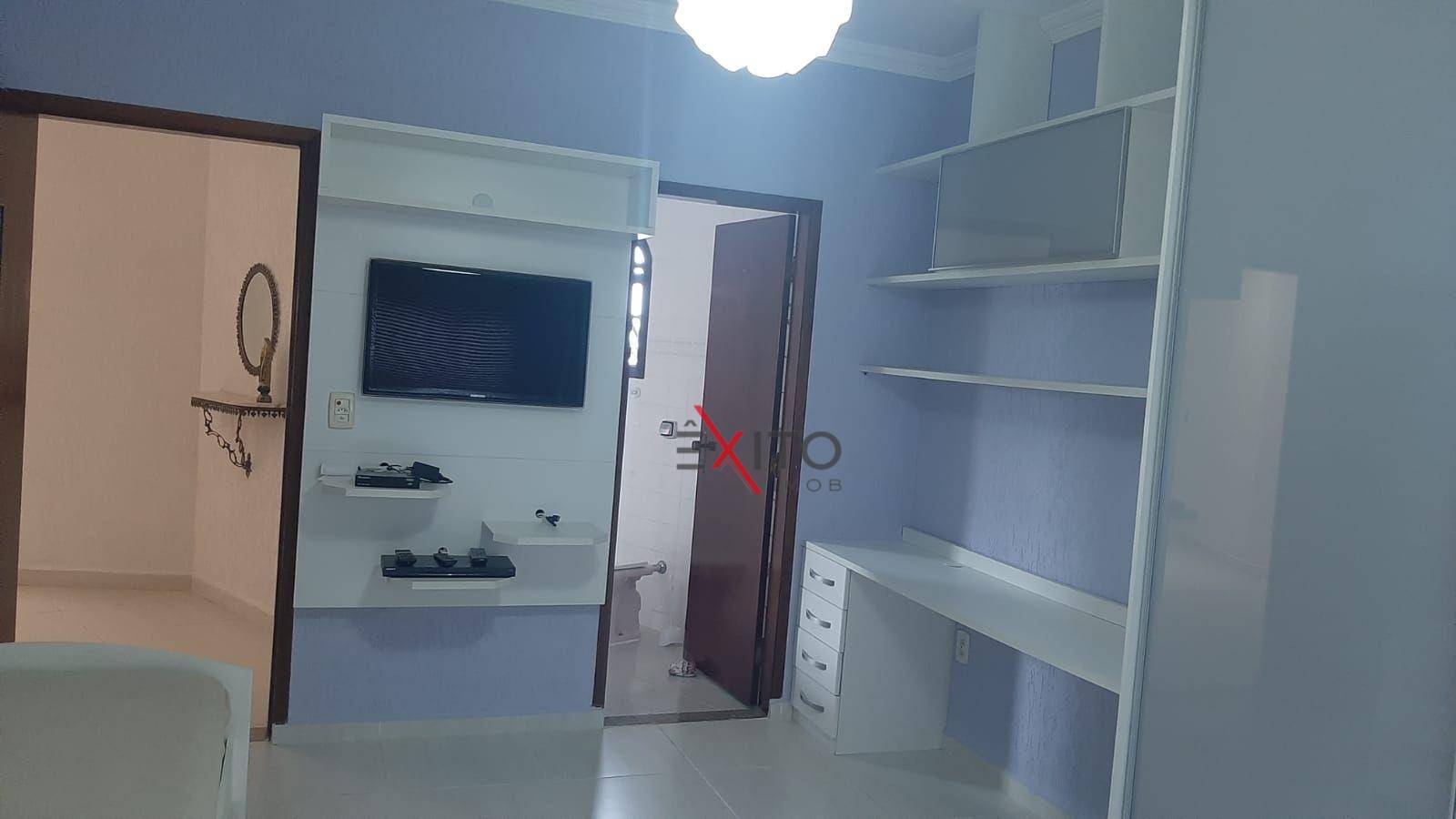 Casa para alugar com 3 quartos, 426m² - Foto 10