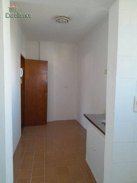 Apartamento à venda com 1 quarto, 83m² - Foto 3