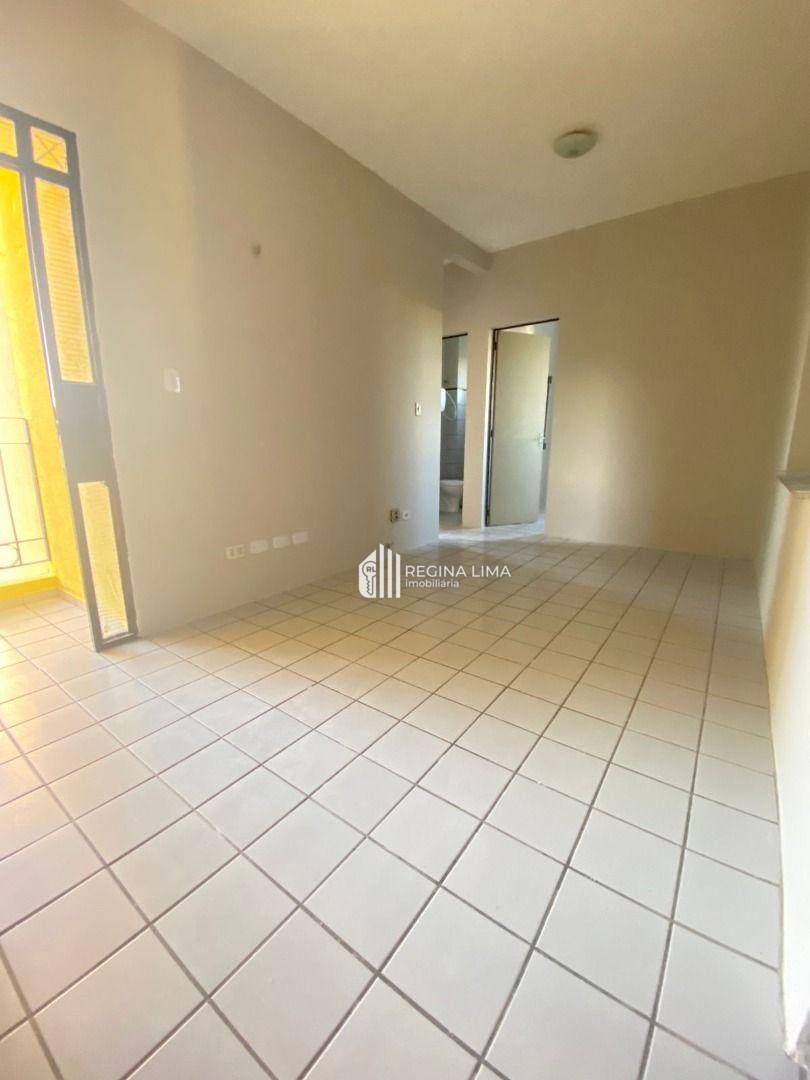 Apartamento à venda com 3 quartos - Foto 1