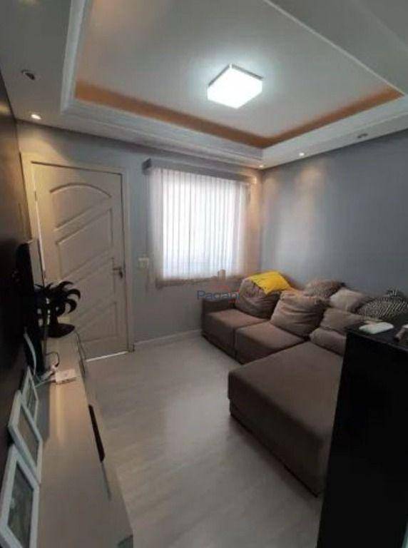 Casa à venda com 2 quartos, 70m² - Foto 5